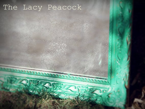 green frame {Pantone Color of the Year: Emerald}