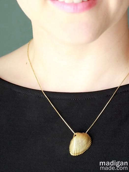 DIY shell necklace