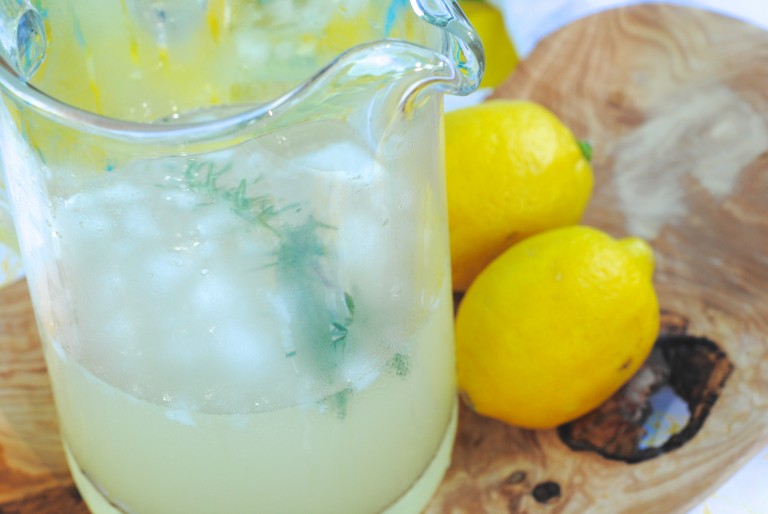 Refreshing Rosemary Lemonade Recipe