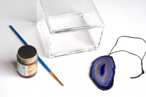 Acrylic jewelry box with agate, dold paint and paintbrush