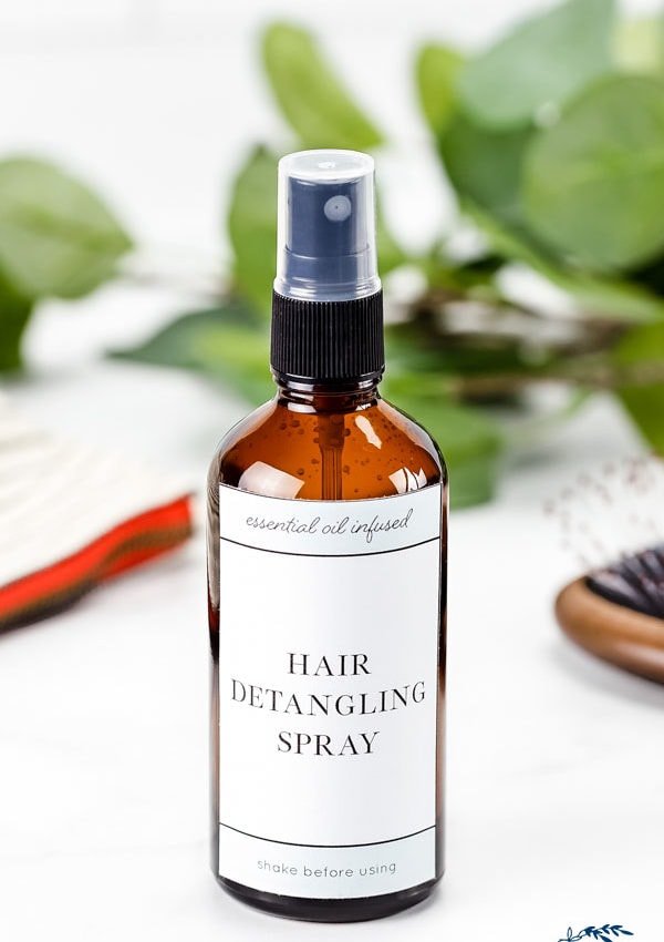 DIY All-Natural Hair Detangling Spray (Homemade Hair Detangler)