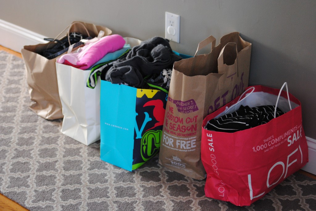How to organize your home: donate clothes you don't wear 