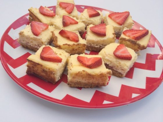 Lemonade Strawberry Cheesecake Bars - Making Lemonade