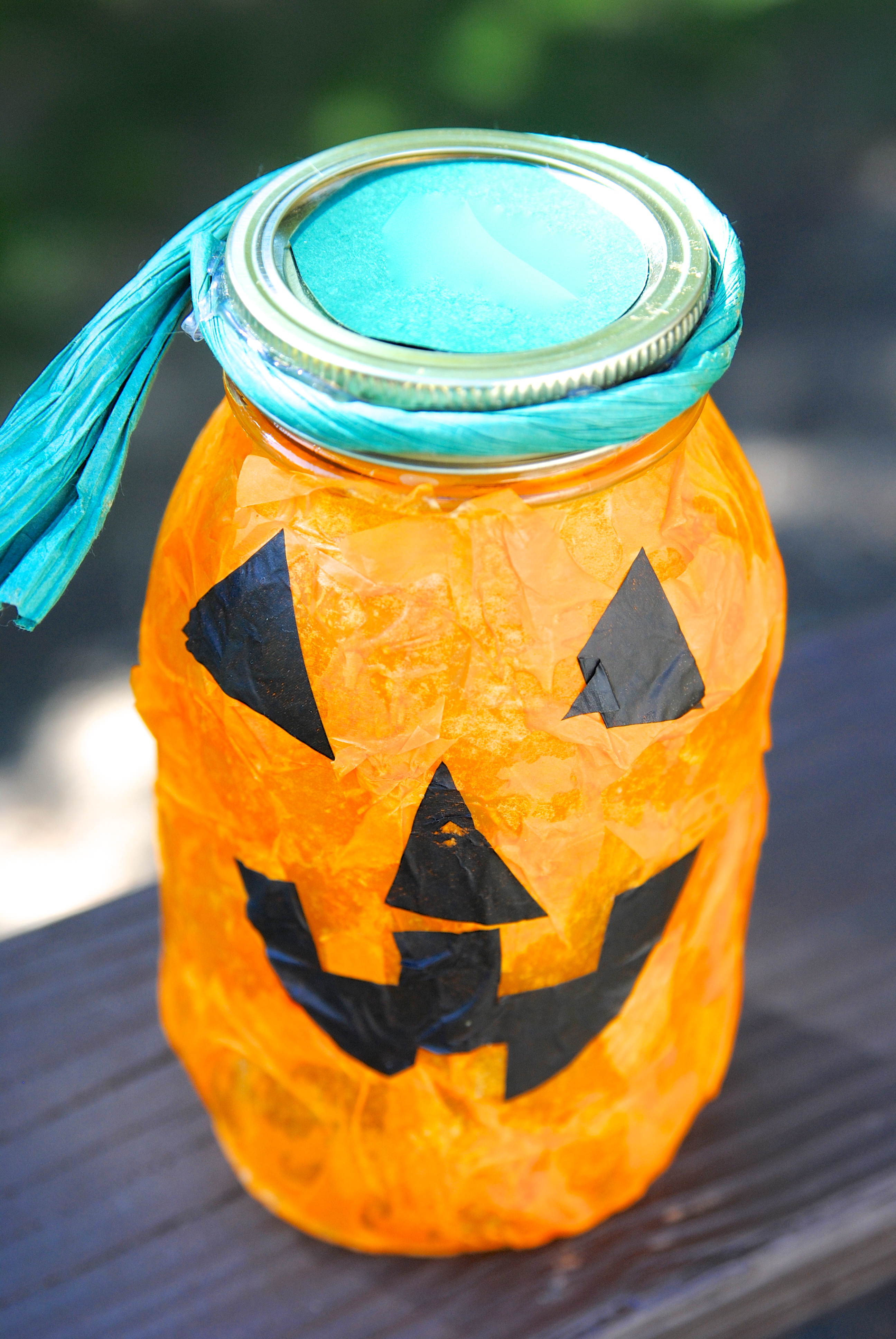 Halloween Jar Lanterns for Kids