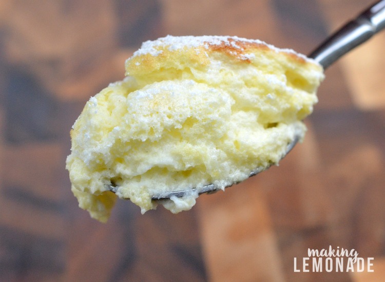 Turn lemons to 'lemonade' with these delicious mini lemon souffles, the perfect dessert for summer parties or special occasions!