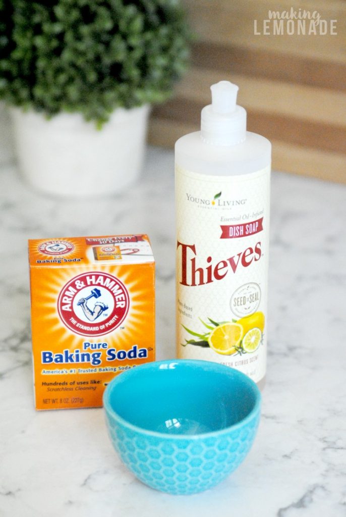 WOAH, this recipe for homemade all-natural soft scrubbing cleaner is a cinch to make and I can't believe the before and after!