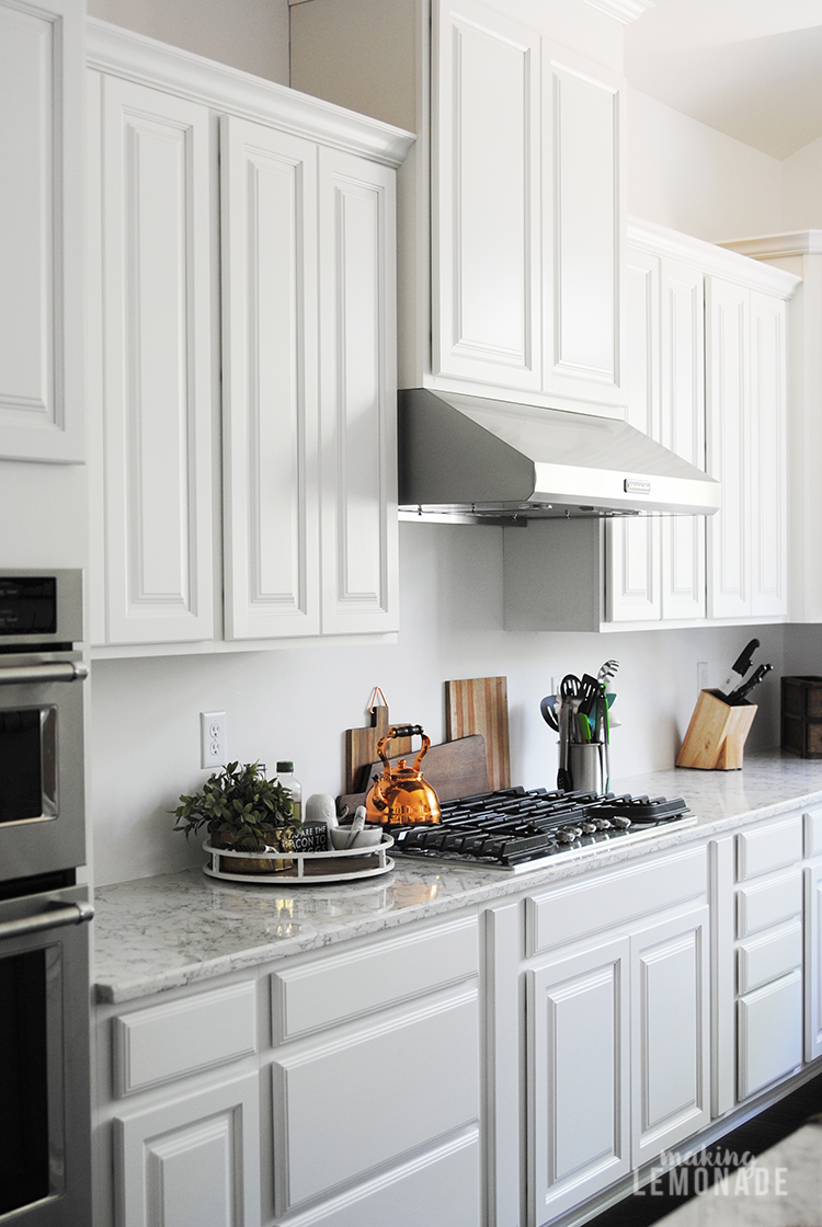 An Easy Kitchen Update That Makes A, White Kitchen Cabinets Pull Ideas