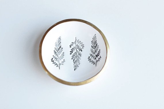the best holiday gift ideas under $25 botanical jewelry dish