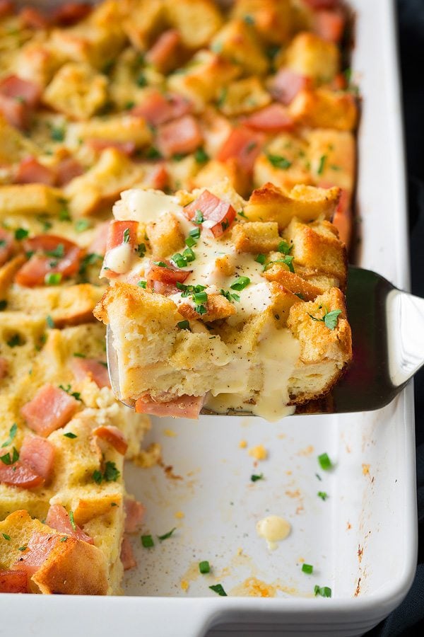 Yummy make ahead eggs benedict casserole for Christmas morning