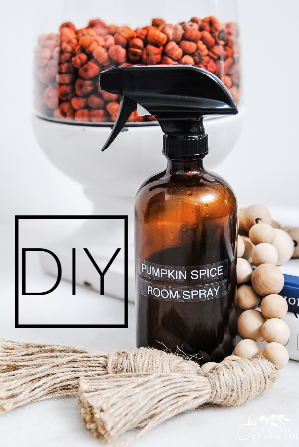 this DIY Pumpkin Spice Room Spray made with essential oils will make your home cozy and ready for fall! #fall #essentialoils #pumpkinspice